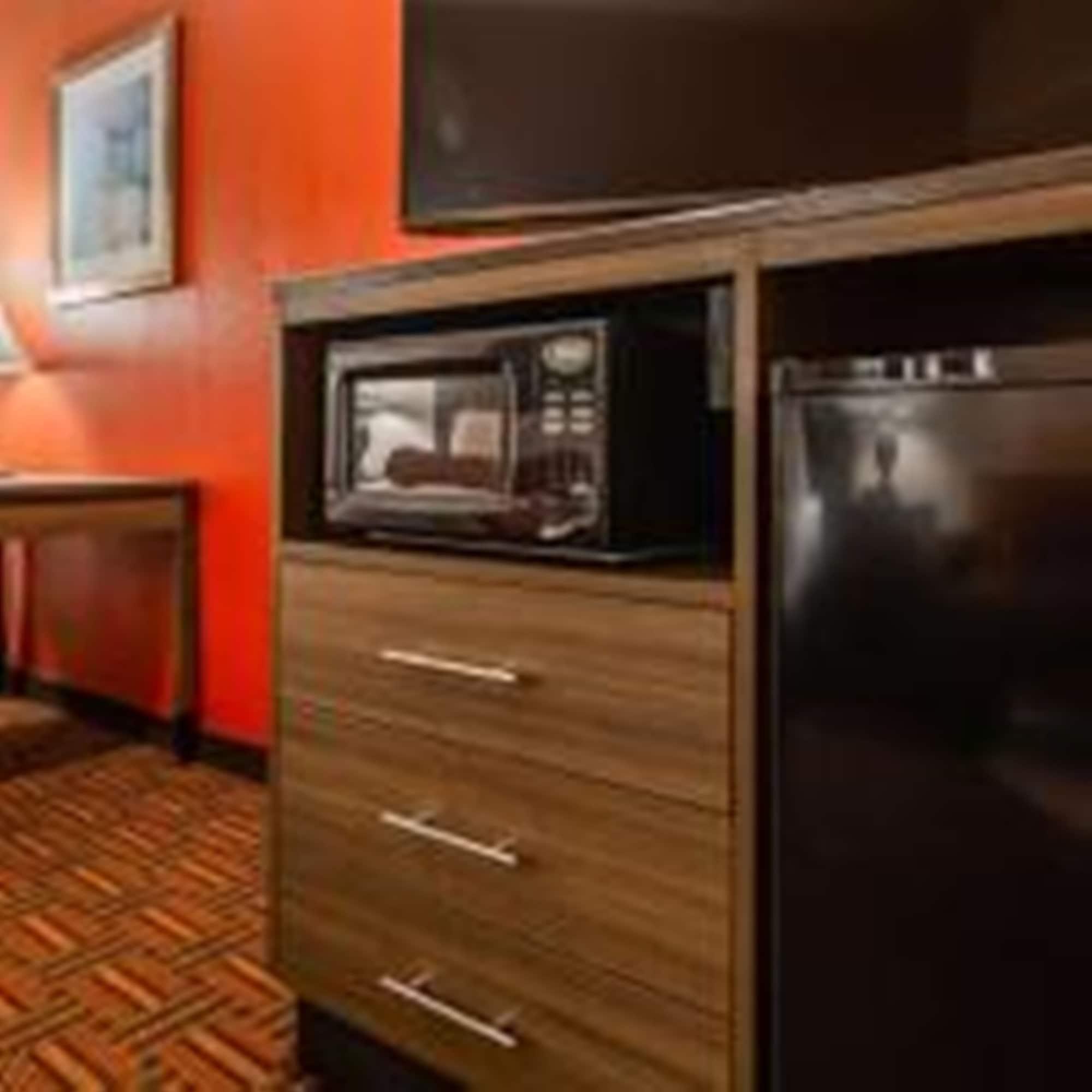 Best Western Galleria Inn & Suites Cheektowaga Bagian luar foto